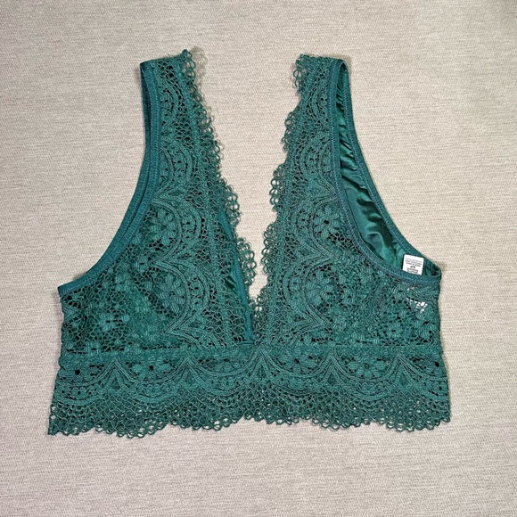 Victoria’s Secret Bralette Size Small - Picture 3 of 5